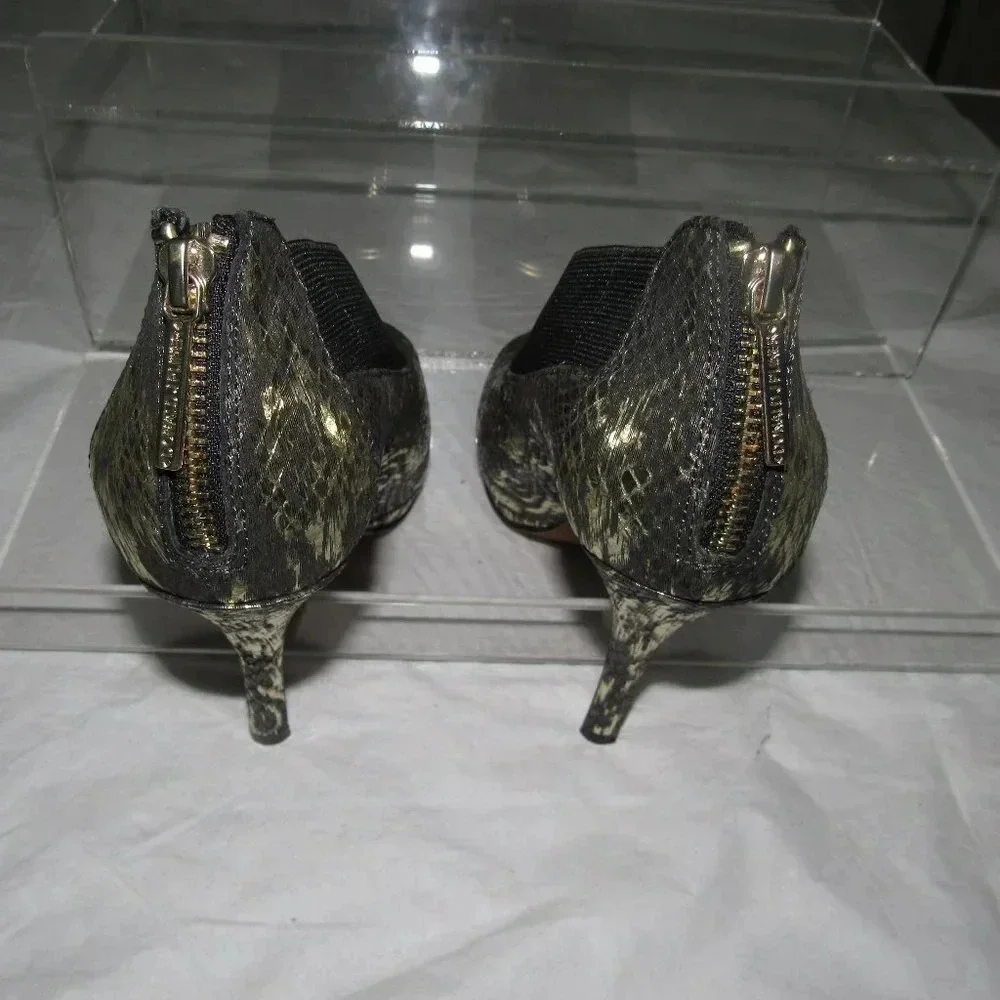 DONALD J PLINER Sassi Black Gold Booties Size 6M